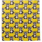 Raccoon Pattern Design Yellow  シャワーカーテン (正面)