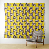 Raccoon Pattern Design Yellow  タペストリー (インサイチュ(横))