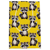Raccoon Pattern Design Yellow  ミディアムペーパーバッグ (正面)
