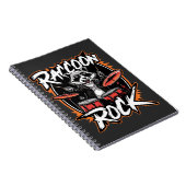 Raccoon Rock Tシャツ – Raccoon Cowboyおもしろいデザイン ノートブック (右側)