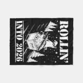 Raccoon Rolling Into 2026 Happy New Year 2026 Funn フリースブランケット (正面(横))