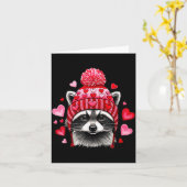 Raccoon Valentines Day Funny Feral Raccoon Love He カード (黄色い花)