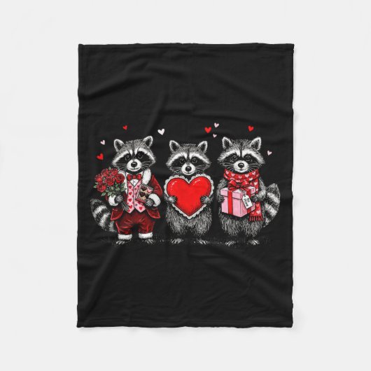 Raccoon Valentines Day Funny Feral Raccoon Love He フリースブランケット (正面)