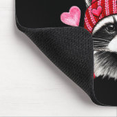 Raccoon Valentines Day Funny Feral Raccoon Love He マウスパッド (コーナー)