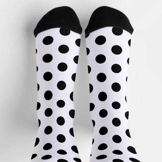 Racing Silks Dots Black on White Derby Polka Dot ソックス (上部)
