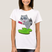 Racoon Cricket Cricket bat Tシャツ (正面)