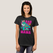 Rad Mama 90s Aesthetic Nostalgia 1990's Retro Mom Tシャツ (正面フル)