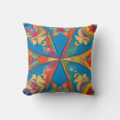Radiant Mandala：対称鮮やかファンタジーアート クッション (正面)
