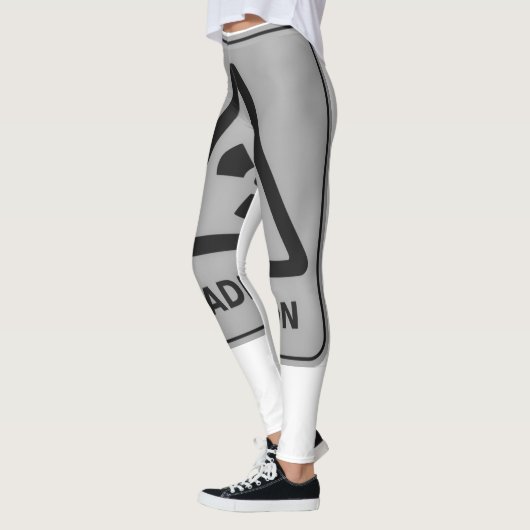 Radiated Leggings! レギンス (左)