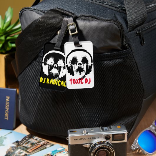 Radioactive DJ両面 ラゲッジタグ (正面&裏面)