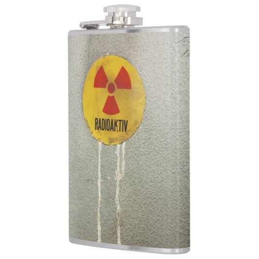 radioaktiv kontaminiert フラスク (左)