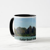 RailayのビーチのKrabiタイのマグ マグカップ (正面左)