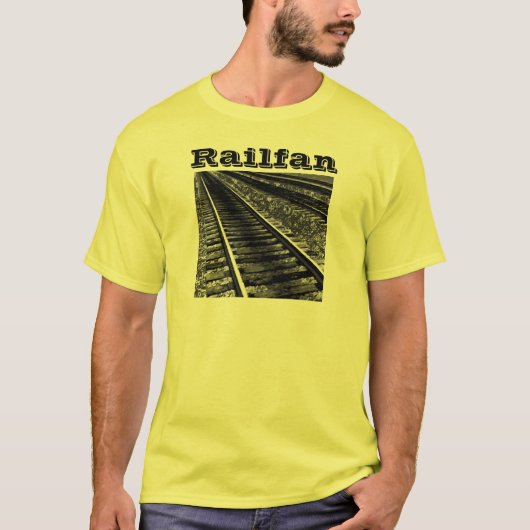 Railfanの黄色い服装 Tシャツ (正面)
