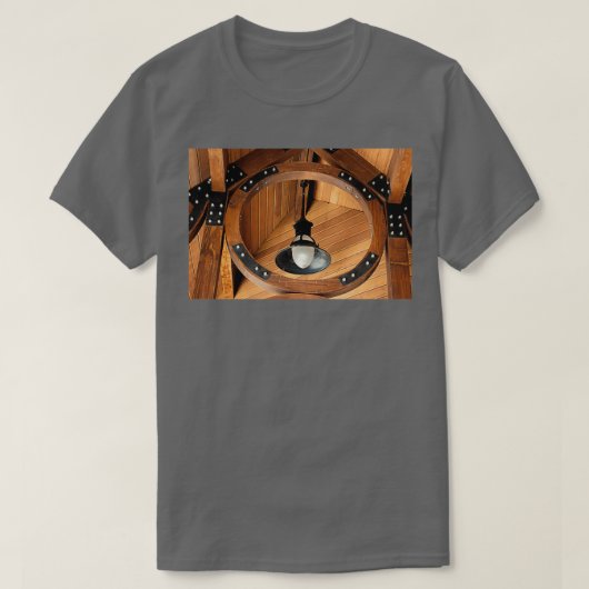 Railroad Station Lighting 1 Tシャツ (デザイン正面)