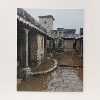 Rain in the Courtyard of San Felipe de Lara ジグソーパズル