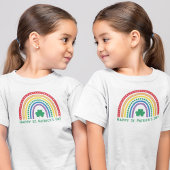 Rainbow and Shamrock St. Patrick's Day Tシャツ