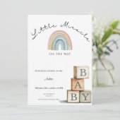 Rainbow Baby Shower Invite Boho Neutral シーズンカード (スタンド正面)