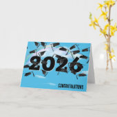 Rainbow Clouds 2026 Black Graduation Hats カード (黄色い花)