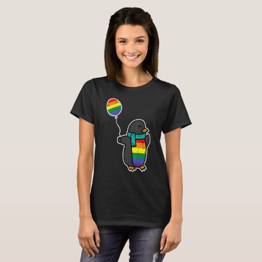 Rainbow Flag Penguin Cute Gay Pride Ally LGBTQ Mon Tシャツ (正面フル)