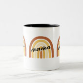 Rainbow Heart Boho Doodle Mug. ツートーンマグカップ (中央)