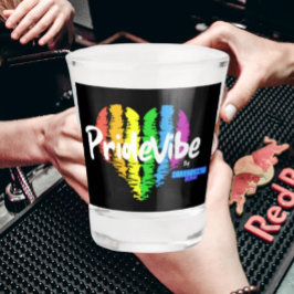 Rainbow Heart PrideVibe: プライドを祝おう ショットグラス
