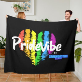 Rainbow Heart PrideVibe: プライドを込めて温もりを フリースブランケット