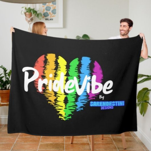 Rainbow Heart PrideVibe: プライドを込めて温もりを フリースブランケット