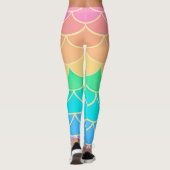 Rainbow Pastel Mermaid Scales Seamless Pattern レギンス (裏面)