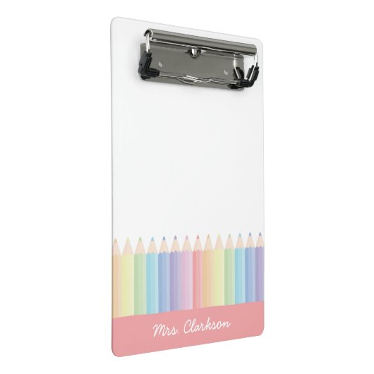 Rainbow Pencils Personalized Teacher ミニクリップボード (アングル)