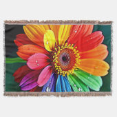 Rainbow Petal Flower Art スローブランケット (正面)