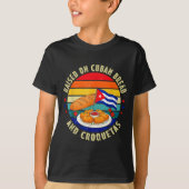 Raised On Cuban Bread And Croquetas Retro Latin He Tシャツ (正面)