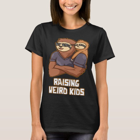 Raising Weird Kids  Dad Humor Daddy Children Famil Tシャツ (正面)