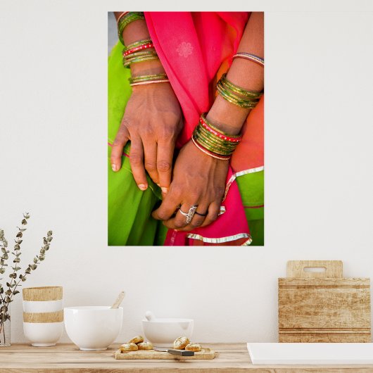Rajasthan Close-up of Woman's Hands ポスター (キッチン)