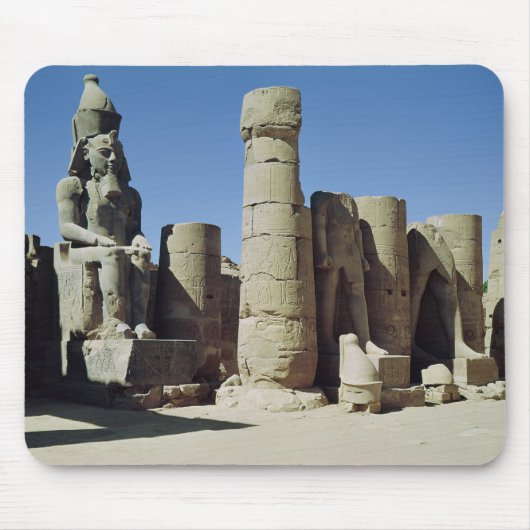 Ramesses IIのつけられていた彫像 マウスパッド (正面)