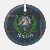 Ramsay Scottish Clan Tartan & Crest ガラスオーナメント (正面)