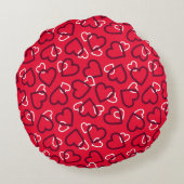 Random Red Outlined Hearts Pattern ラウンドクッション (裏面)