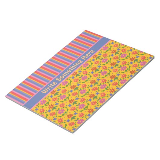 Rangoli Flowers and ストライプ Notepad to Personalizati ノートパッド (アングル)