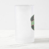 Ranucciの大きいお尻のBBQによって曇らされるマグ フロストグラスビールジョッキ (中央)