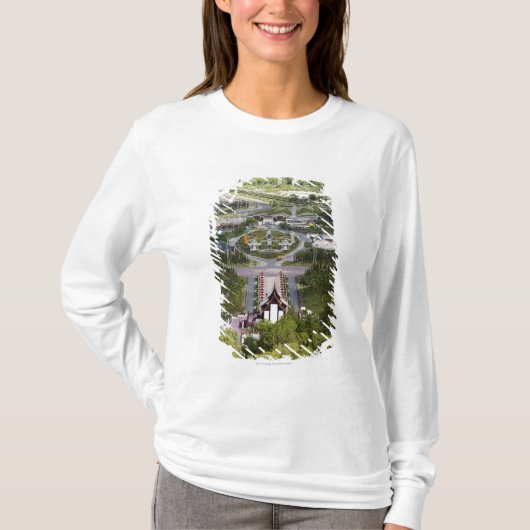 Ratchaphruekの花のフェスティバル Tシャツ (正面)