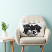 Ravenアートピロー先住民スピリットアニマルRavenピロー ランバークッション (椅子)