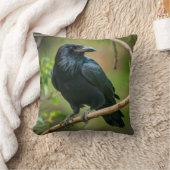Raven on a Tree Branch クッション (ブランケット)