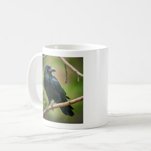 Raven on a Tree Branch コーヒーマグカップ (正面左)