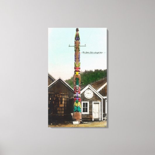 Raven TotempoleWrangellのビュー， AK キャンバスプリント (正面)