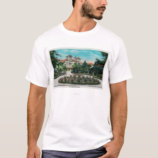 RaymondのホテルおよびGroundsPasadena、カリフォルニア Tシャツ (正面)