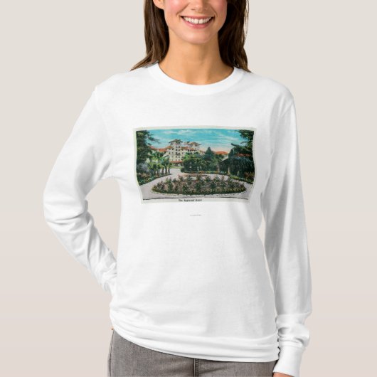 RaymondのホテルおよびGroundsPasadena、カリフォルニア Tシャツ (正面)
