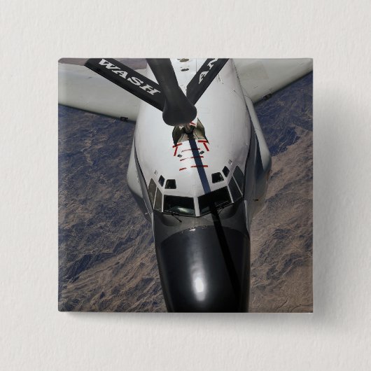 RC-135リベット接合偵察機 缶バッジ (正面)