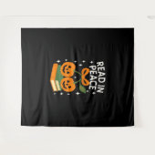 Read in Peace Funny Halloween Book タペストリー (正面(横))