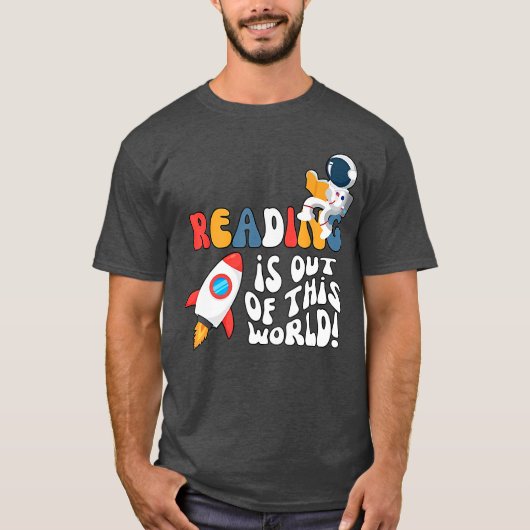 Reading is out of this World Space Book Lover Teac Tシャツ (正面)