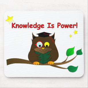 Reading Wise Owl マウスパッド