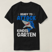 Ready To Attack Kindergarten Shark Kinder Teacher  Tシャツ (デザイン正面)